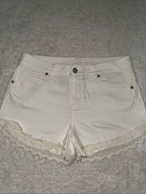 dELiA*s White Denim Shorts with Lace Trim